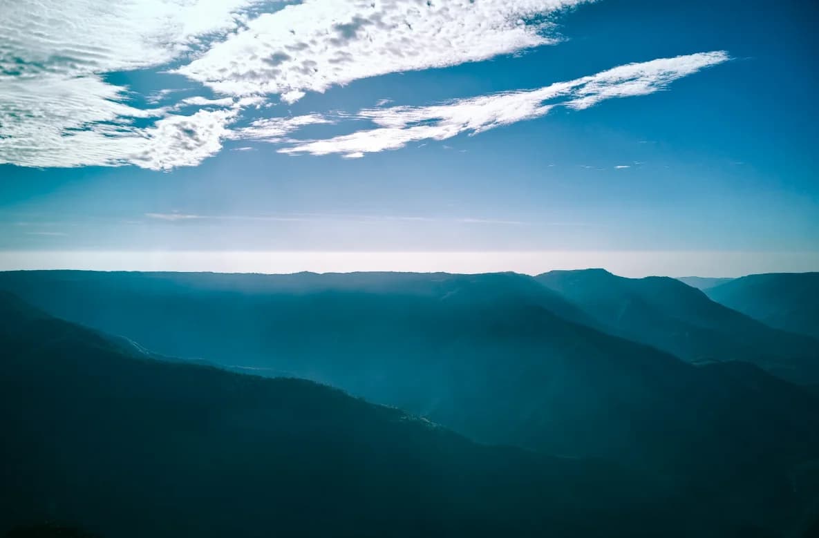 Blue sky above the canyon